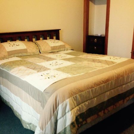 Bed and Breakfast Waipiro Bay Paradise Te Puia Exterior foto